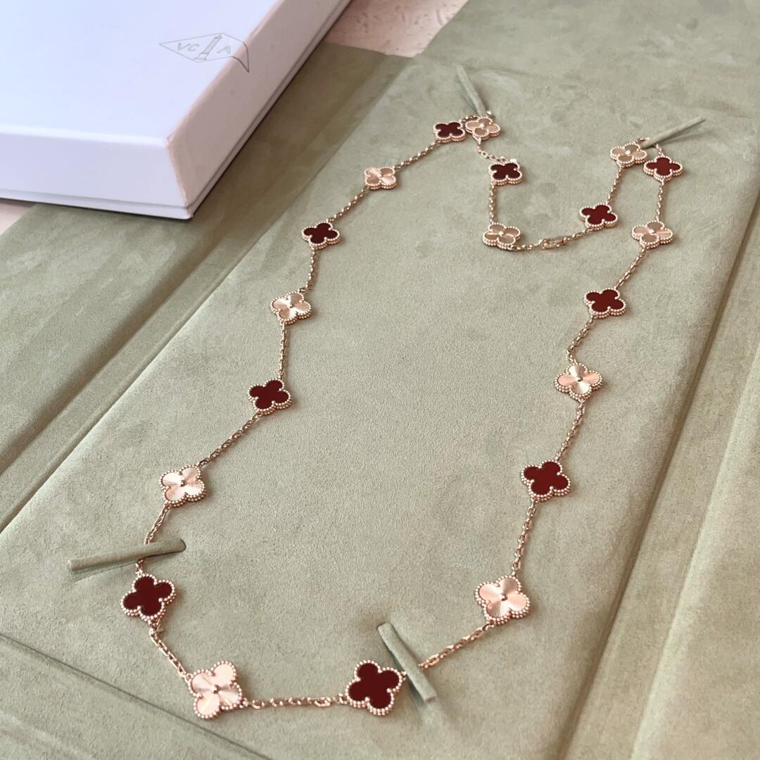[Noble Aura jewelry]CLOVER 20 MOTIFS LASER CARNELIAN NECKLACE