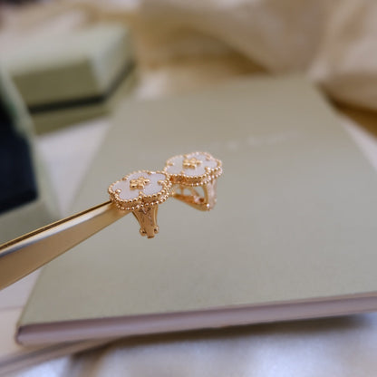[Noble Aura jewelry]2026 NEW LUCKY SPRING WHITE MOP EARRINGS