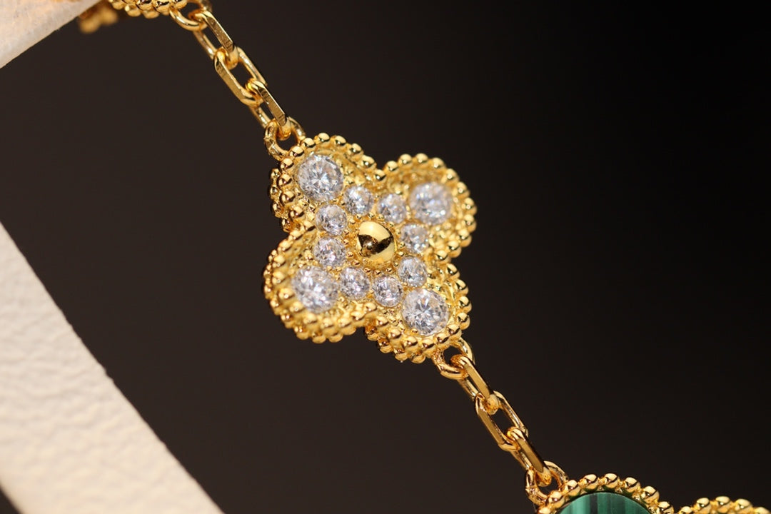 [Noble Aura jewelry]CLOVER EARRINGS GOLD MALACHITE DIAMOND 3 MOTIF