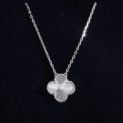 [Noble Aura jewelry]CLOVER  15MM DIAMOND LASER NECKLACE SILVER