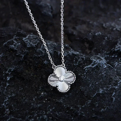 [Noble Aura jewelry]CLOVER  15MM DIAMOND LASER NECKLACE SILVER