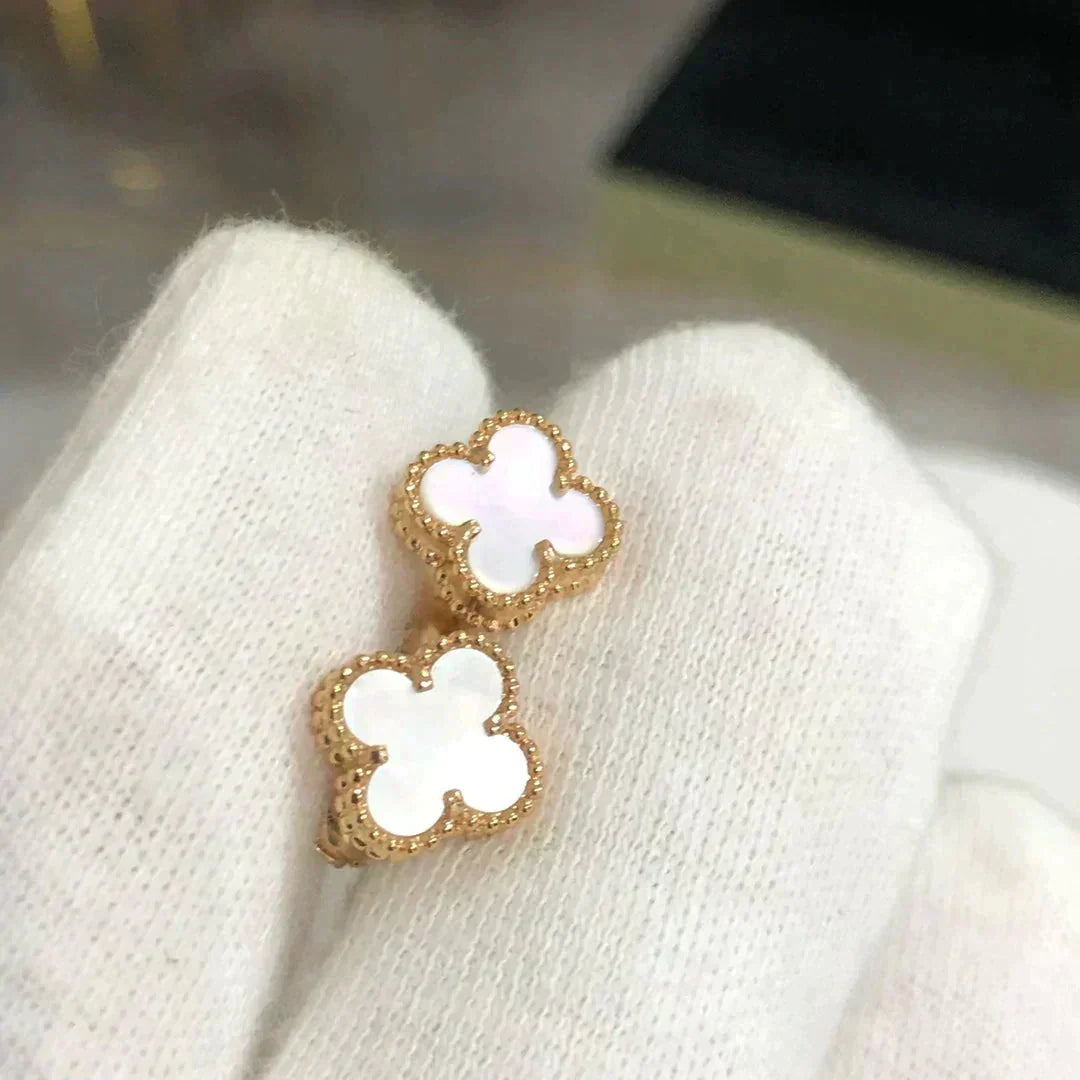 [Noble Aura jewelry]CLOVER MINI 9.5MM WHITE MOP EARRINGS