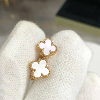 [Noble Aura jewelry]CLOVER MINI 9.5MM WHITE MOP EARRINGS