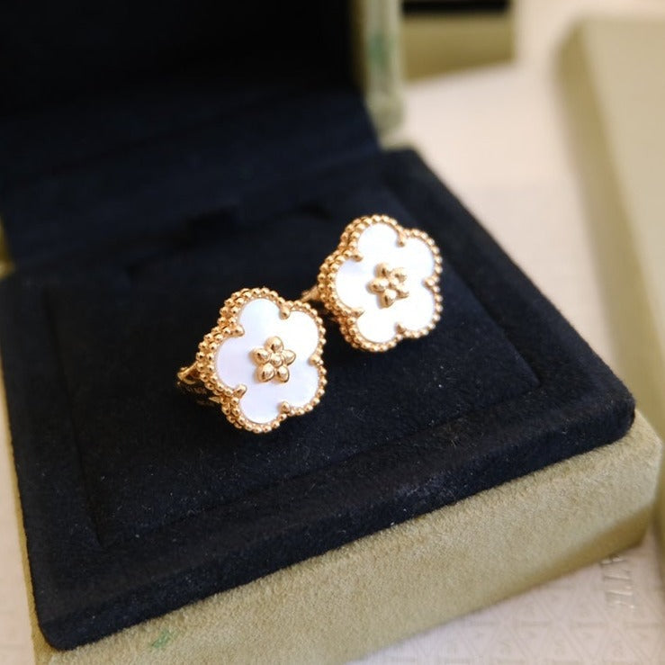 [Noble Aura jewelry]LUCKY PINK GOLD WHITE MOP EARRINGS