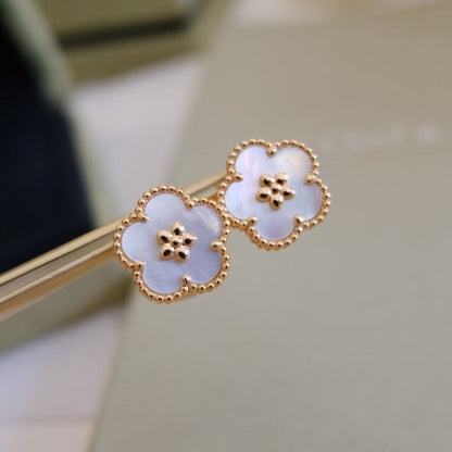 [Noble Aura jewelry]LUCKY PINK GOLD WHITE MOP EARRINGS