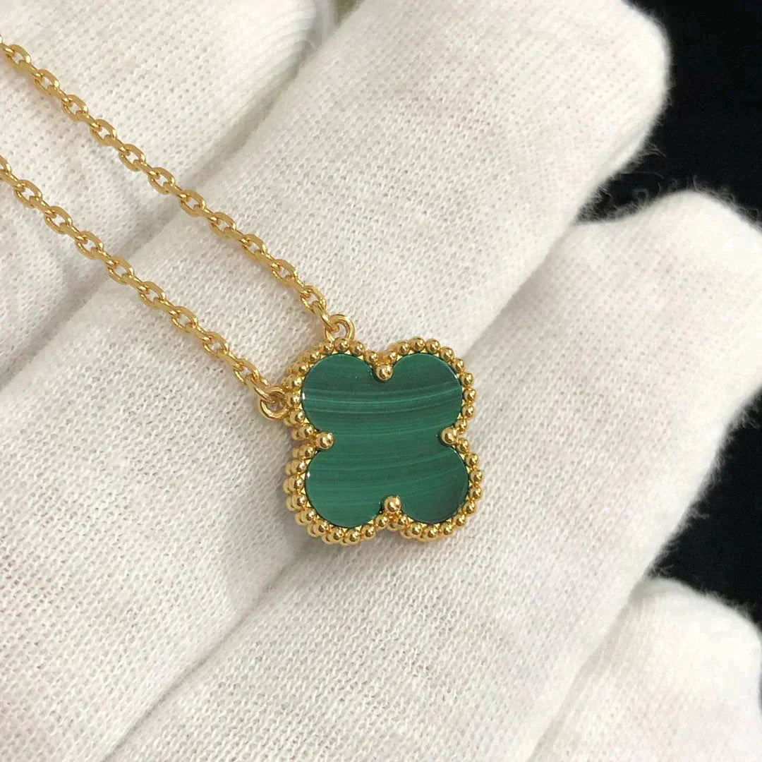 [Noble Aura jewelry]CLOVER 15MM MALACHITE SINGLE FLOWER  NECKLACE