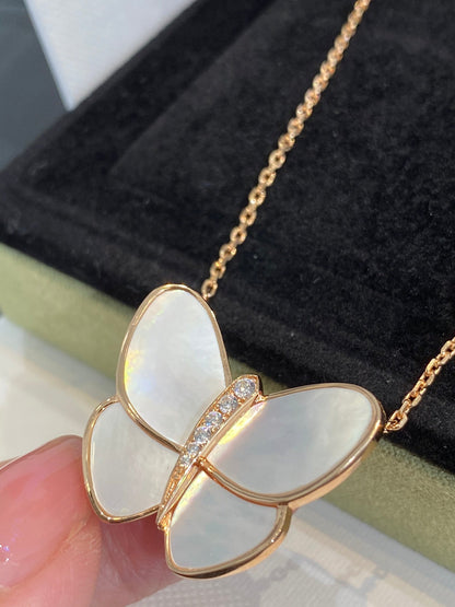 [Noble Aura jewelry]BUTTERFLY GOLD MOP DIAMOND NECKLACE