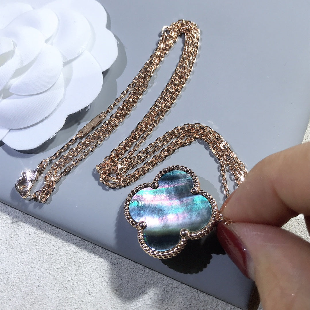 [Noble Aura jewelry]CLOVER 25MM GOLD DARK MOP BIG CLOVER NECKLACE