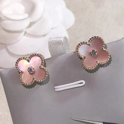 [Noble Aura jewelry]CLOVER MEDIUM 1 MOTIFS  PINK MOP DIAMOND EARRINGS