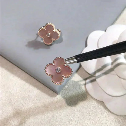 [Noble Aura jewelry]CLOVER MEDIUM 1 MOTIFS  PINK MOP DIAMOND EARRINGS