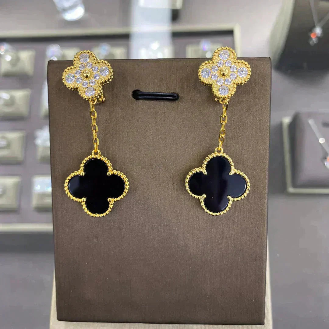 [Noble Aura jewelry]CLOVER  2 MOTIFS  DIAMOND  EARRINGS (MULTIPLE CHOICESç´