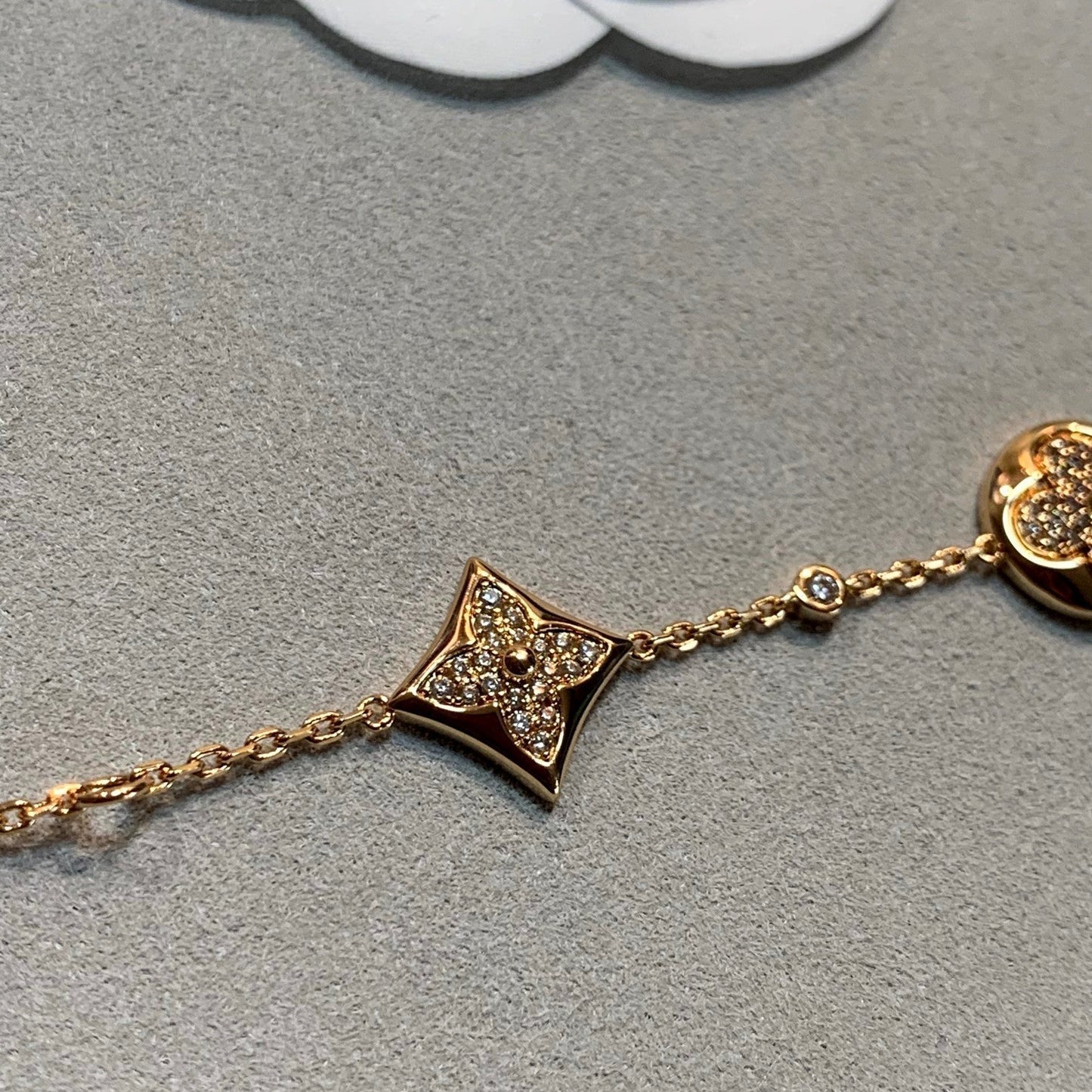 [Noble Aura jewelry]STAR AND SUN 4 MOTIFS GOLD DIAMONDS BRACELET