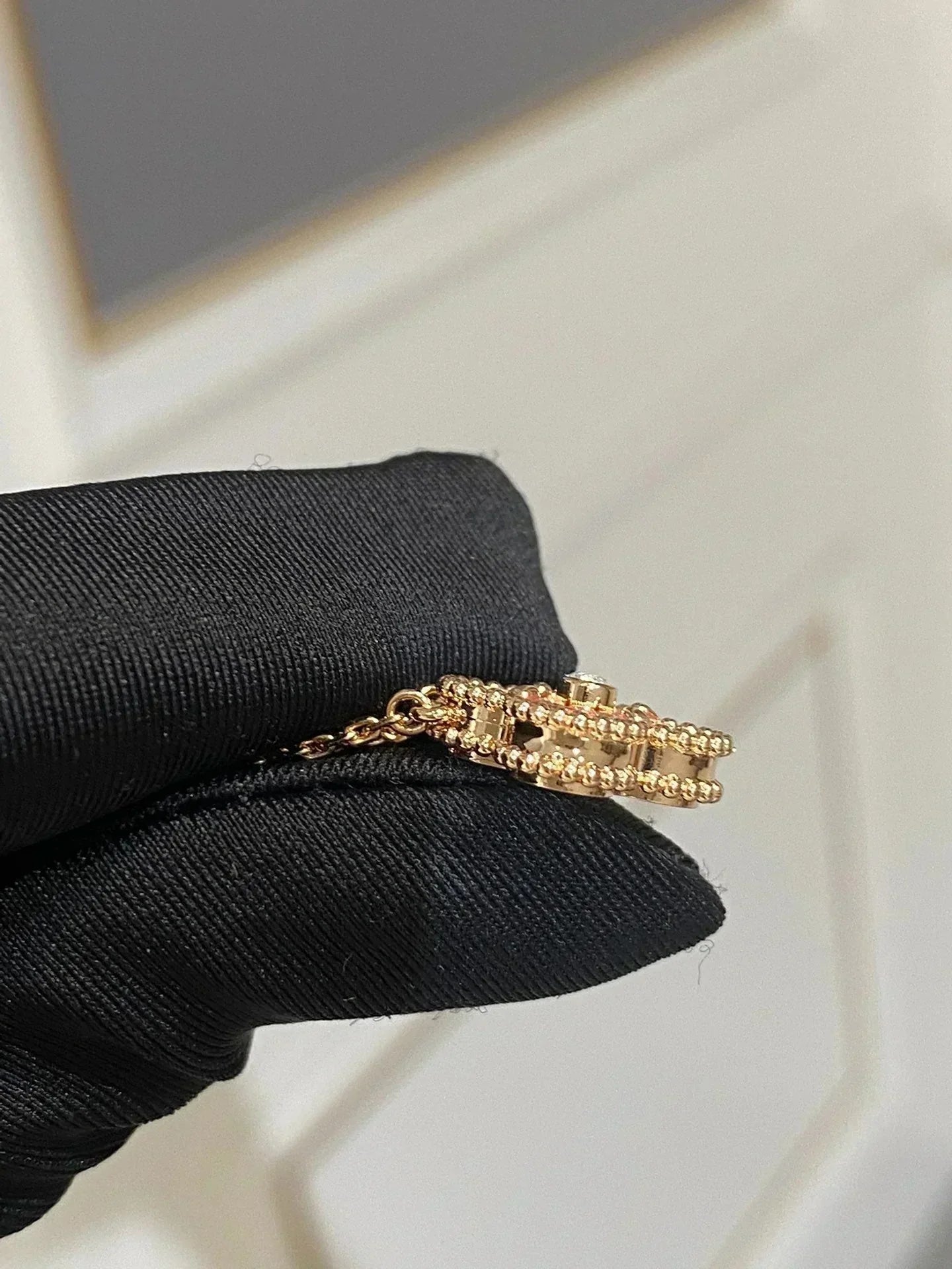 [Noble Aura jewelry]CLOVER 15MM DIAMOND RHODONITE NECKLACE