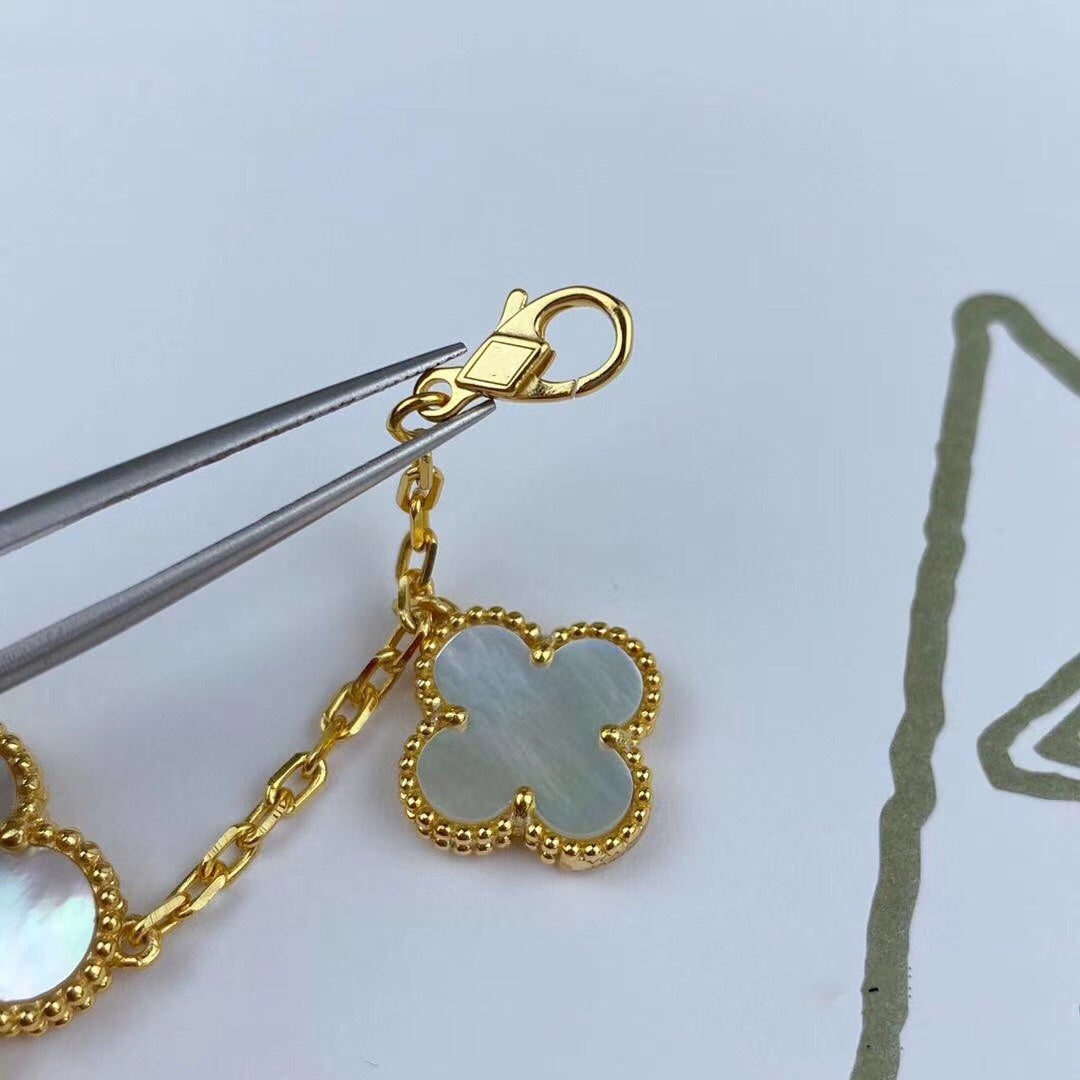 [Noble Aura jewelry]MAGIC CLOVER MOP GOLD BRACELET 5 MOTIFS
