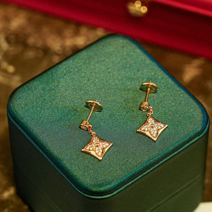 [Noble Aura jewelry]STAR DIAMONDS EARRINGS GOLD