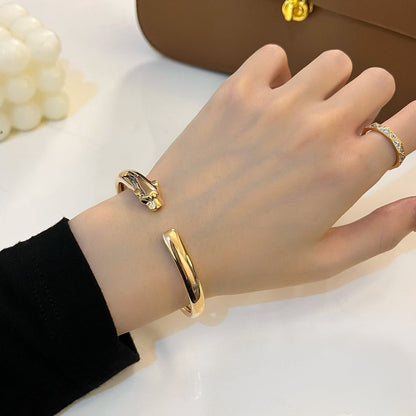 [Noble Aura jewelry]PANTHERE GOLD OPEN BRACELET