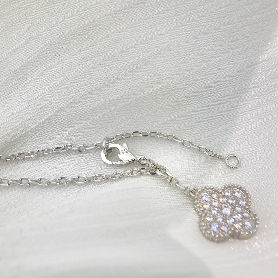 [Noble Aura jewelry]CLOVER 5 MOTIFS SILVER DIAMONDS NECKLACE
