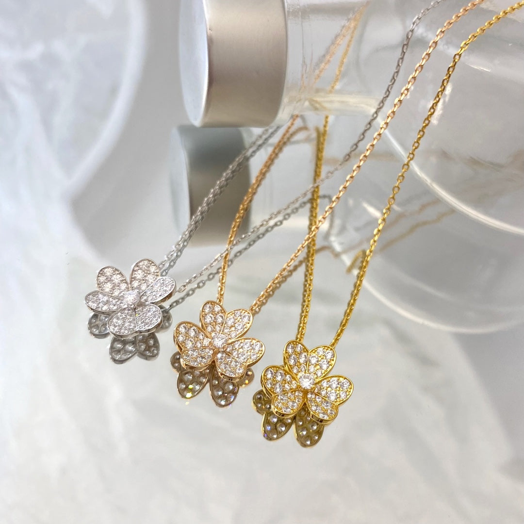[Noble Aura jewelry]FLOWER DIAMOND NECKLACE