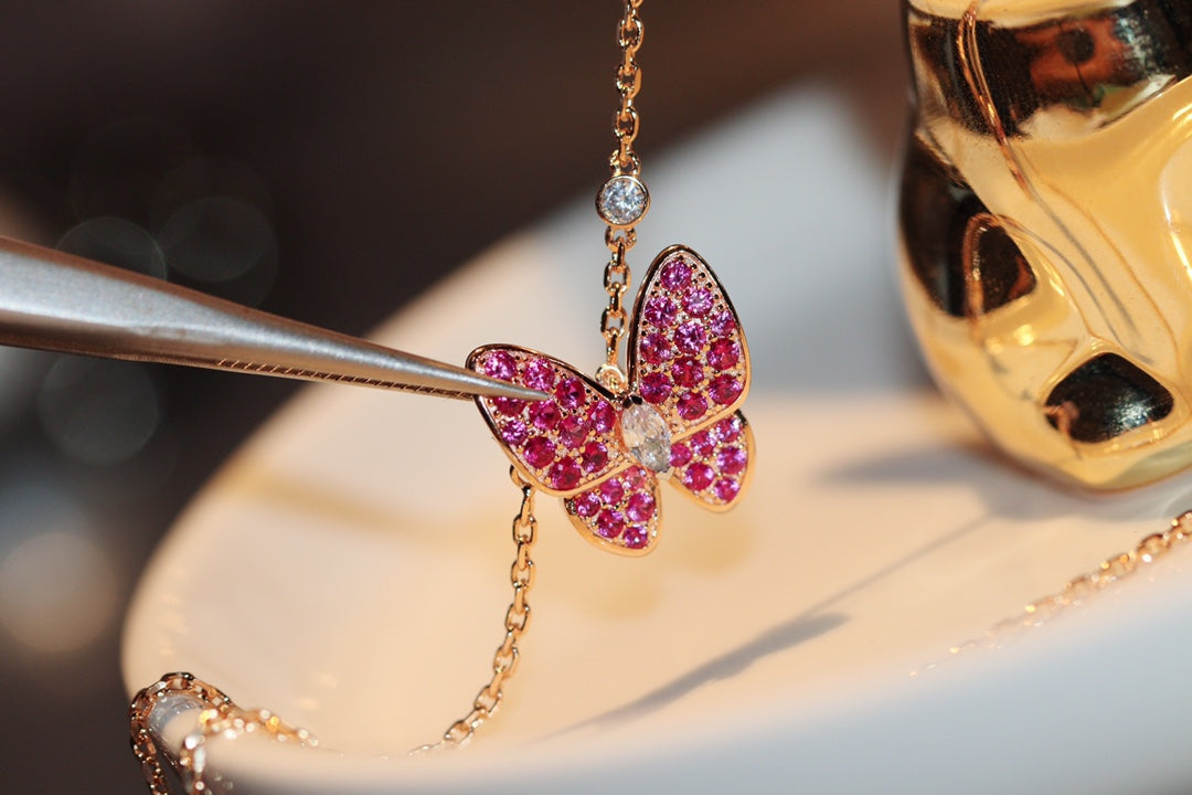 [Noble Aura jewelry]BUTTERFLY RED DIAMOND ROSE GOLD NECKLACE