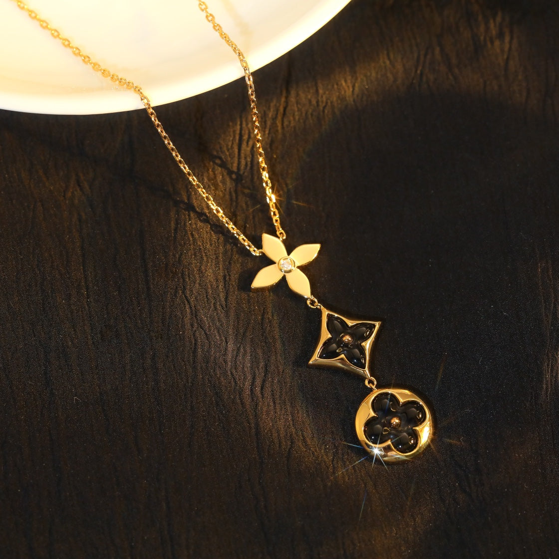 [Noble Aura jewelry]STAR AND SUN ONYX PINK GOLD NECKLACE