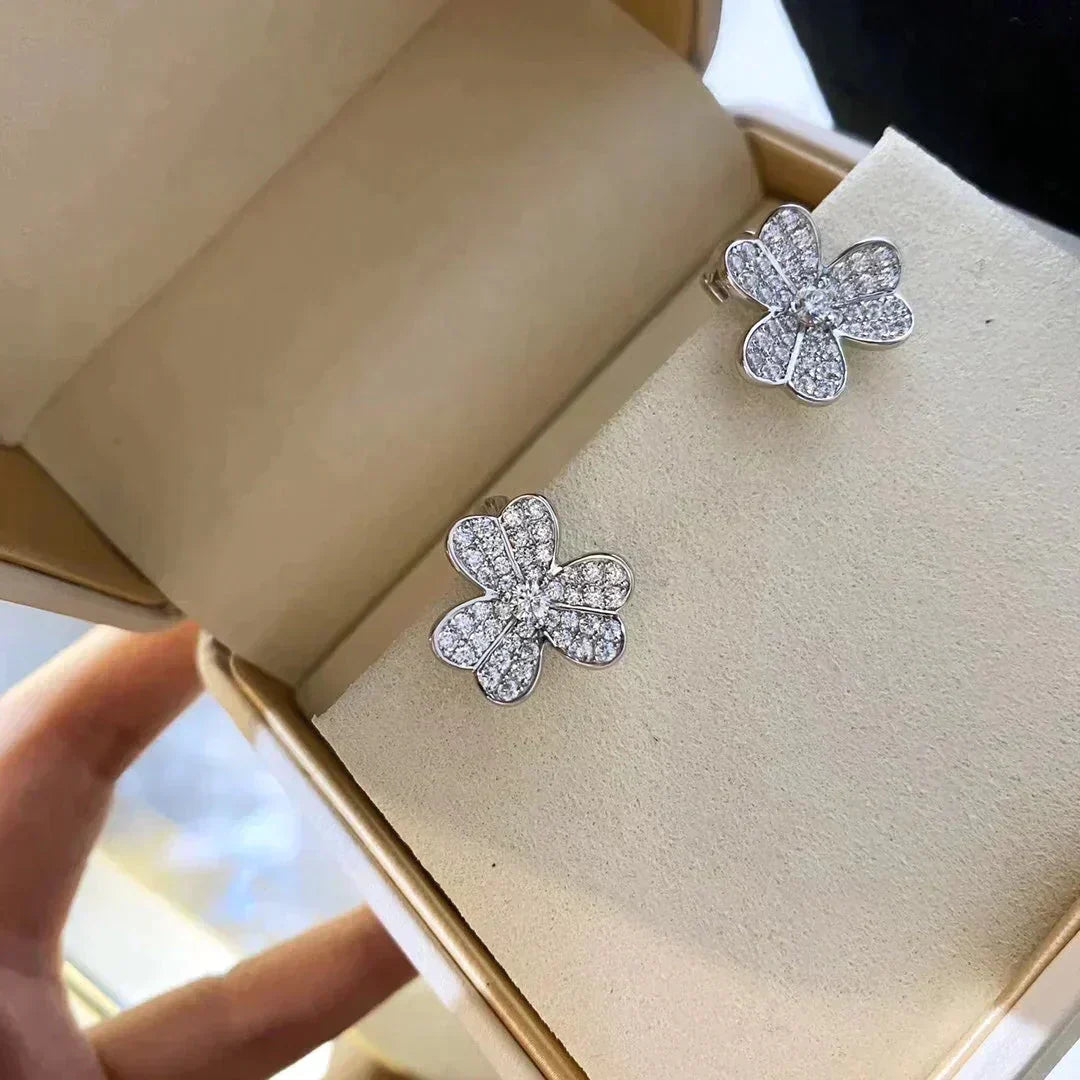 [Noble Aura jewelry]CLOVER COMOS DIAMOND EARRINGS SILVER