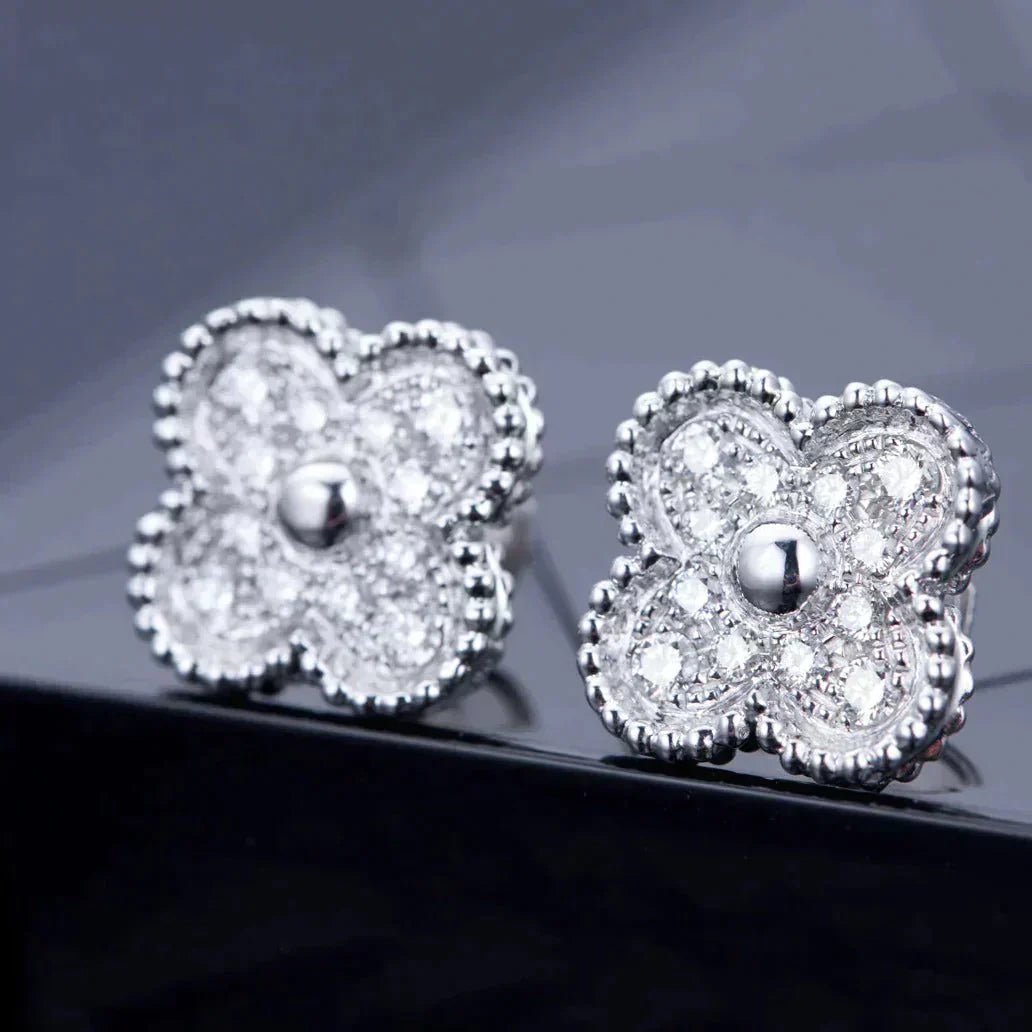 [Noble Aura jewelry]CLOVER 1 MOTIFS DIAMOND STUD EARRINGS SILVER