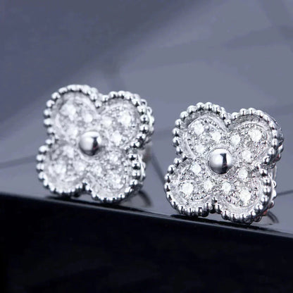 [Noble Aura jewelry]CLOVER 1 MOTIFS DIAMOND STUD EARRINGS SILVER