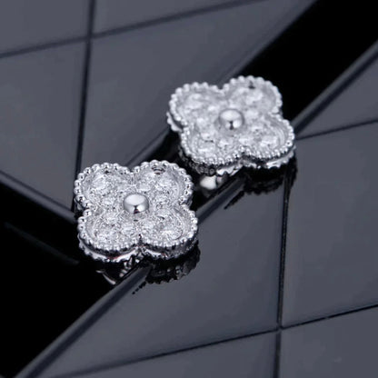 [Noble Aura jewelry]CLOVER 1 MOTIFS DIAMOND STUD EARRINGS SILVER