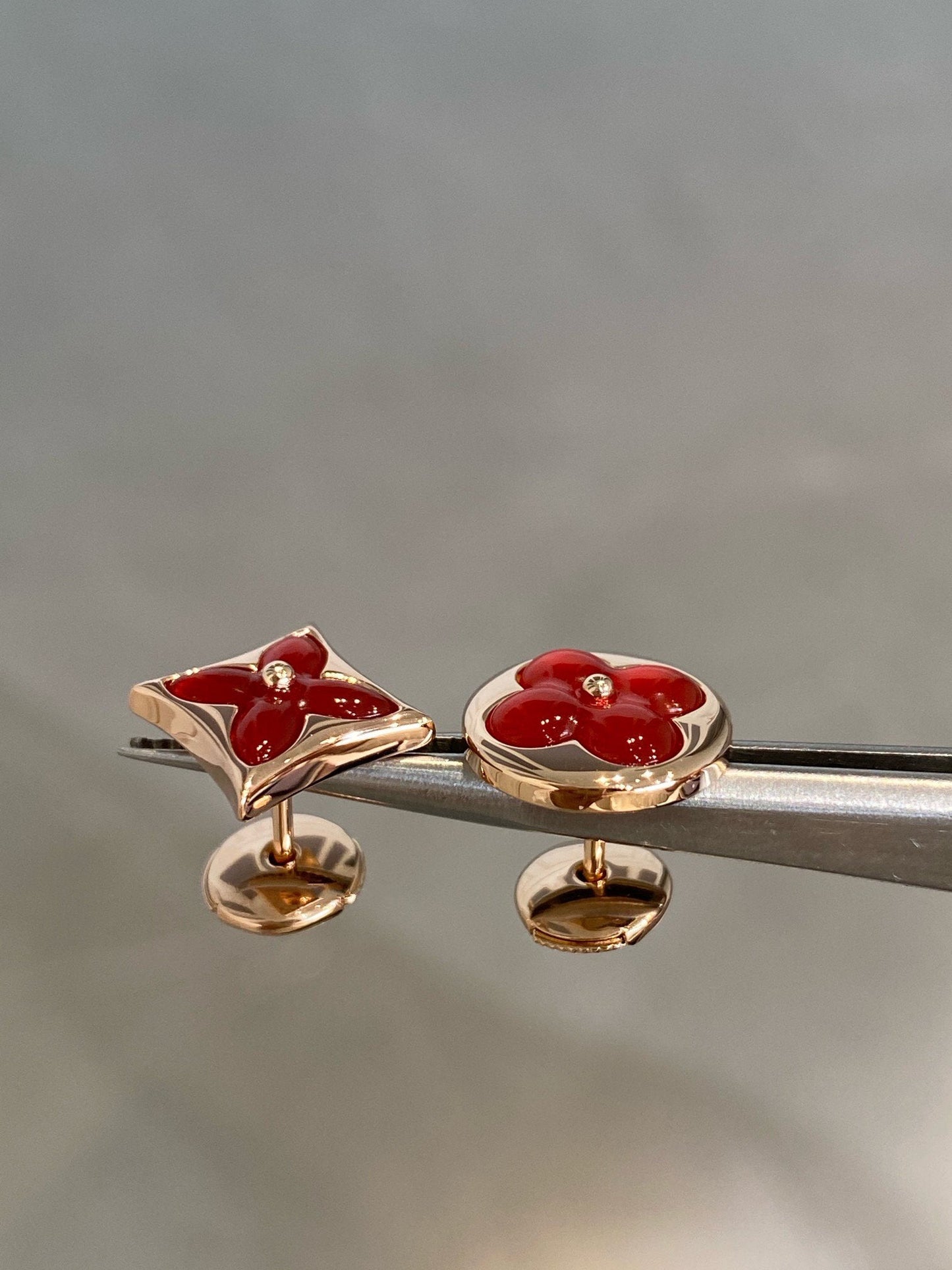 [Noble Aura jewelry]STAR AND SUN PINK GOLD CARNELIAN STUD EARRINGS