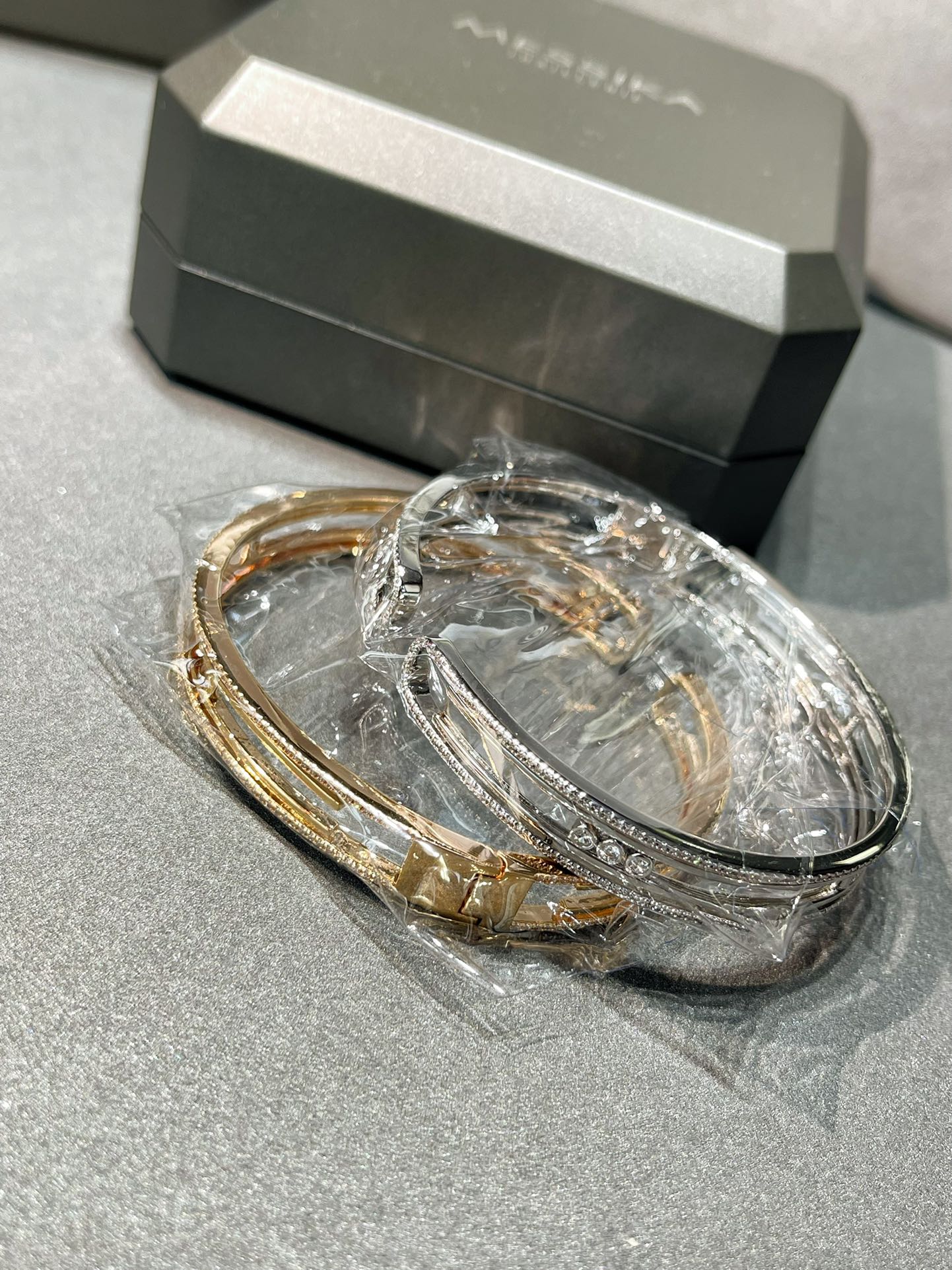 [Noble Aura jewelry]MOVE 10TH PAVED DIAMOND BRACELET