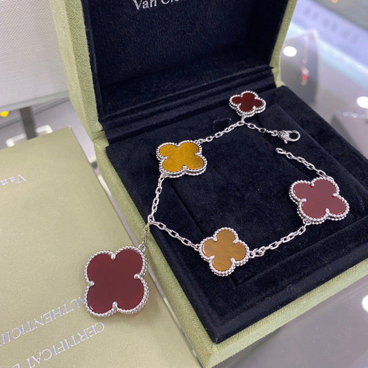 [Noble Aura jewelry]CLOVER 5 MOTIFS SIVLER CARNELIAN TIGER EYE BRACELET