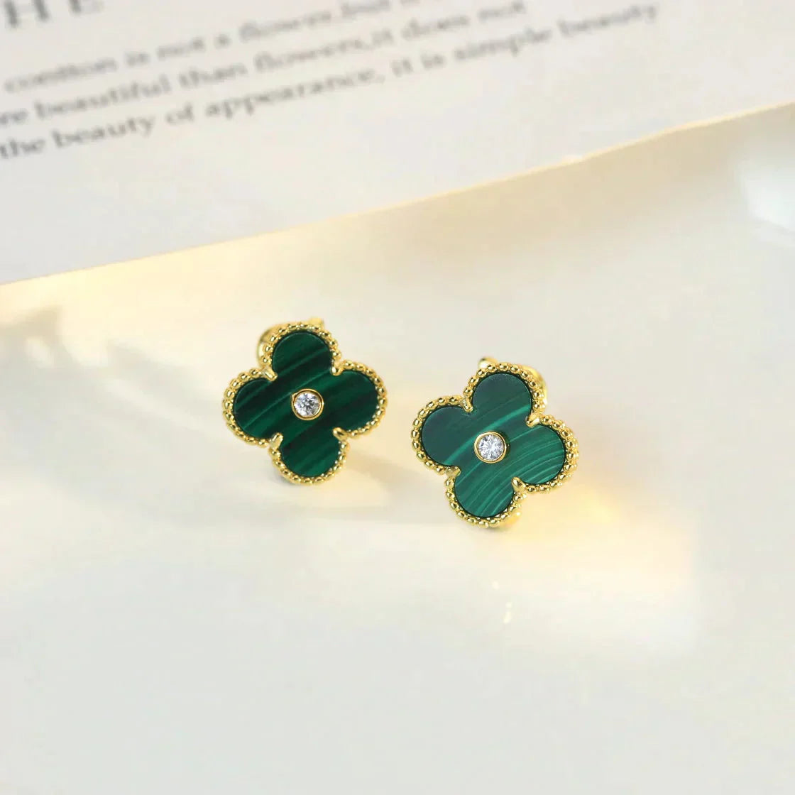 [Noble Aura jewelry]CLOVER MEDIUM 1 MOTIFS MALACHITE DIAMOND EARRINGS