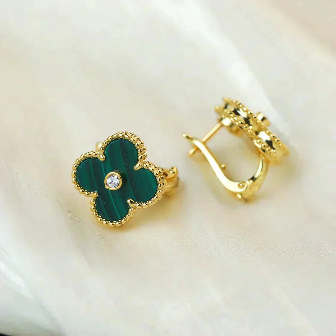 [Noble Aura jewelry]CLOVER MEDIUM 1 MOTIFS MALACHITE DIAMOND EARRINGS