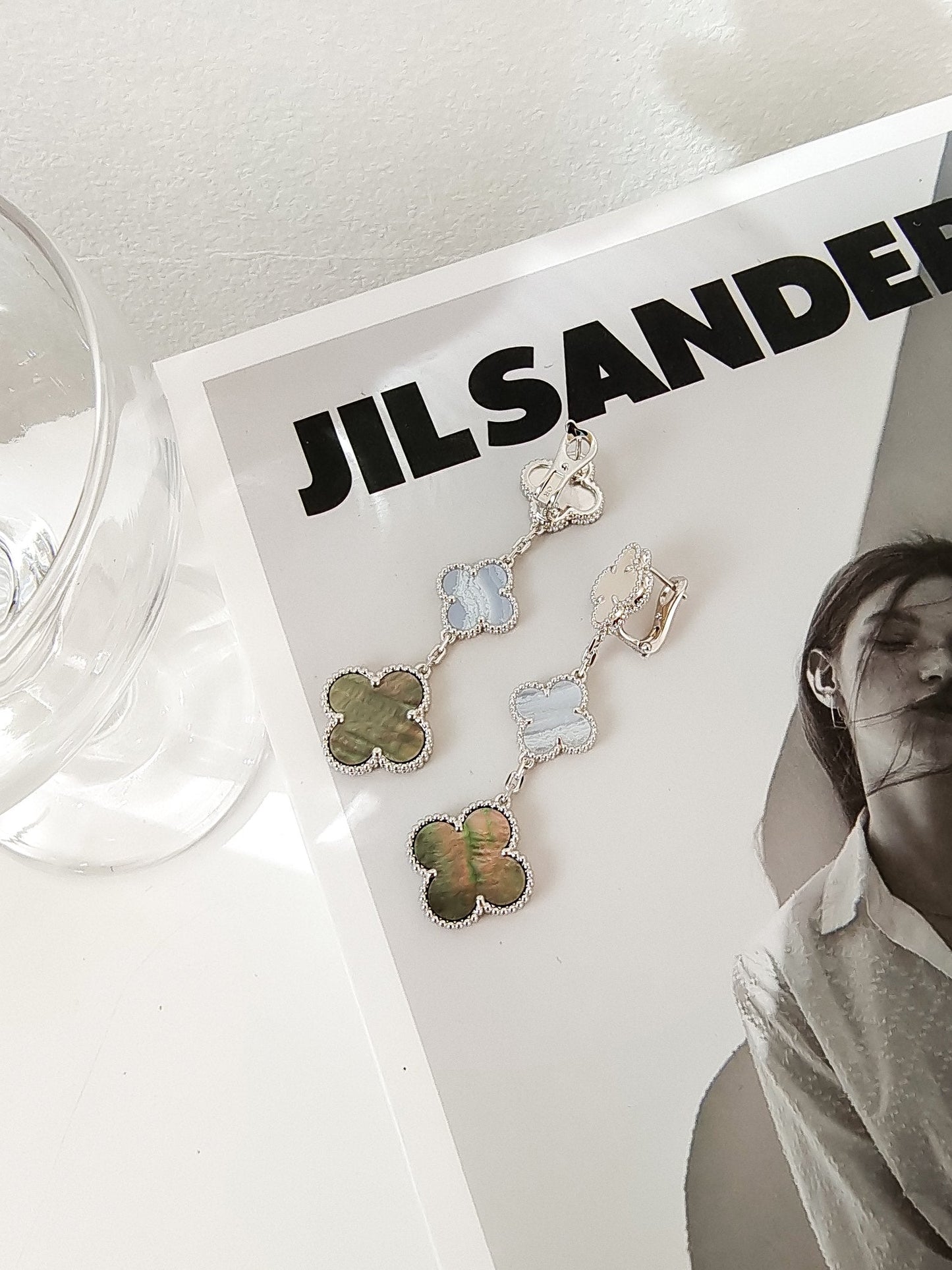 [Noble Aura jewelry]CLOVER 3 MOTIFS CHALCEDONY DARK MOP SILVER EARRINGS