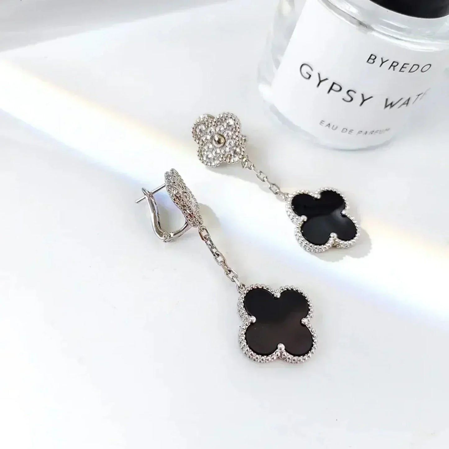 [Noble Aura jewelry]CLOVER 2 MOTIFS  DIAMOND ONYX EARRINGS SILVER