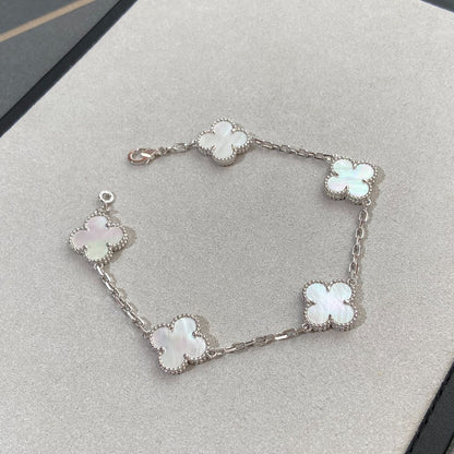 [Noble Aura jewelry]CLOVER WHITE PEARL MOP 5 MOTIF BRACELET COLLECTION