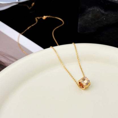 [Noble Aura jewelry]BEE MINI PEDANT DIAMOND NECKLACE