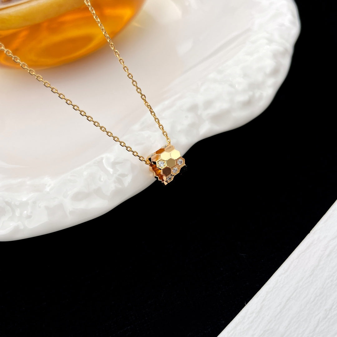 [Noble Aura jewelry]BEE MINI PEDANT DIAMOND NECKLACE