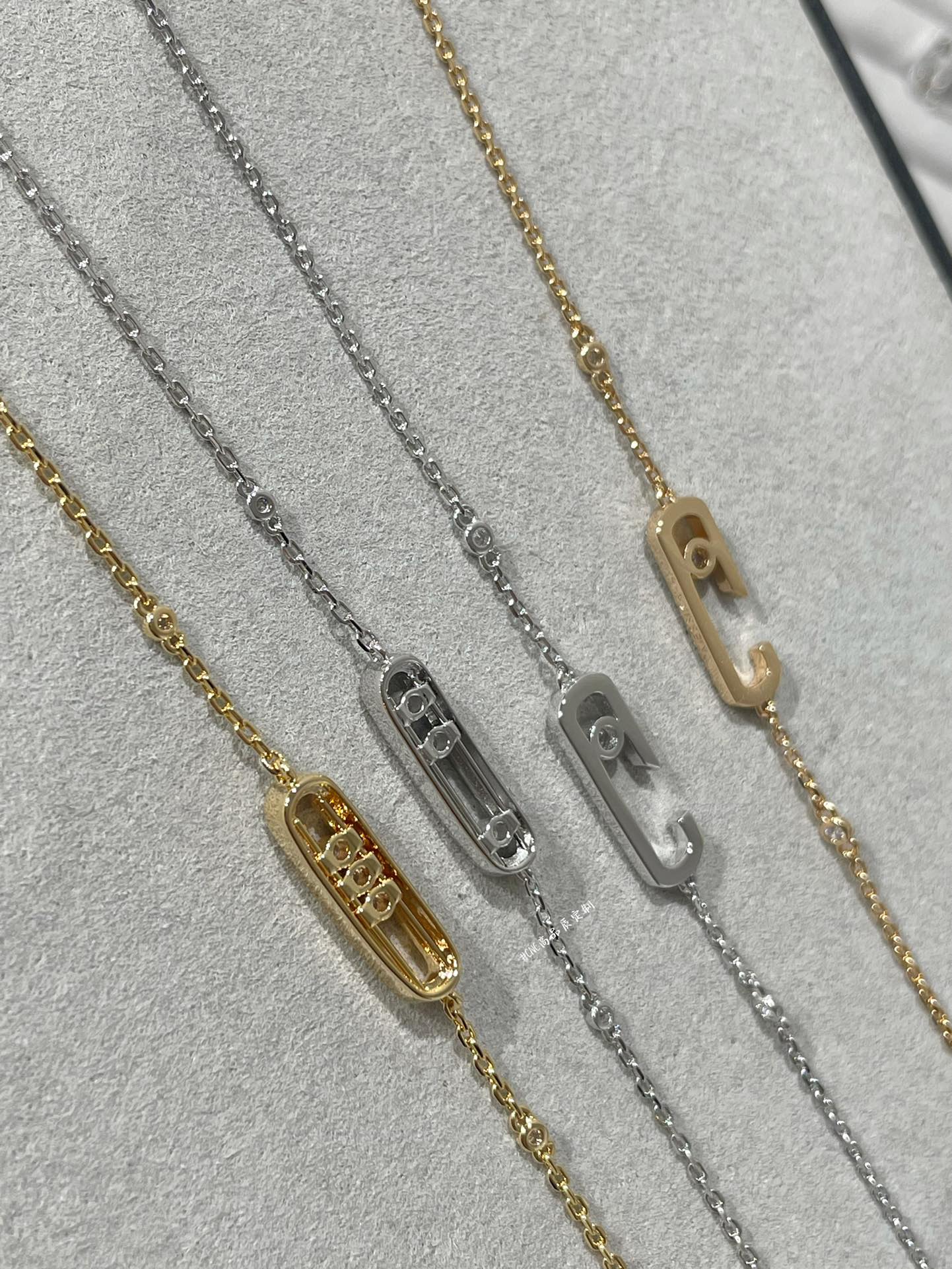 [Noble Aura jewelry]BABY MOVE DIAMOND BRACELET