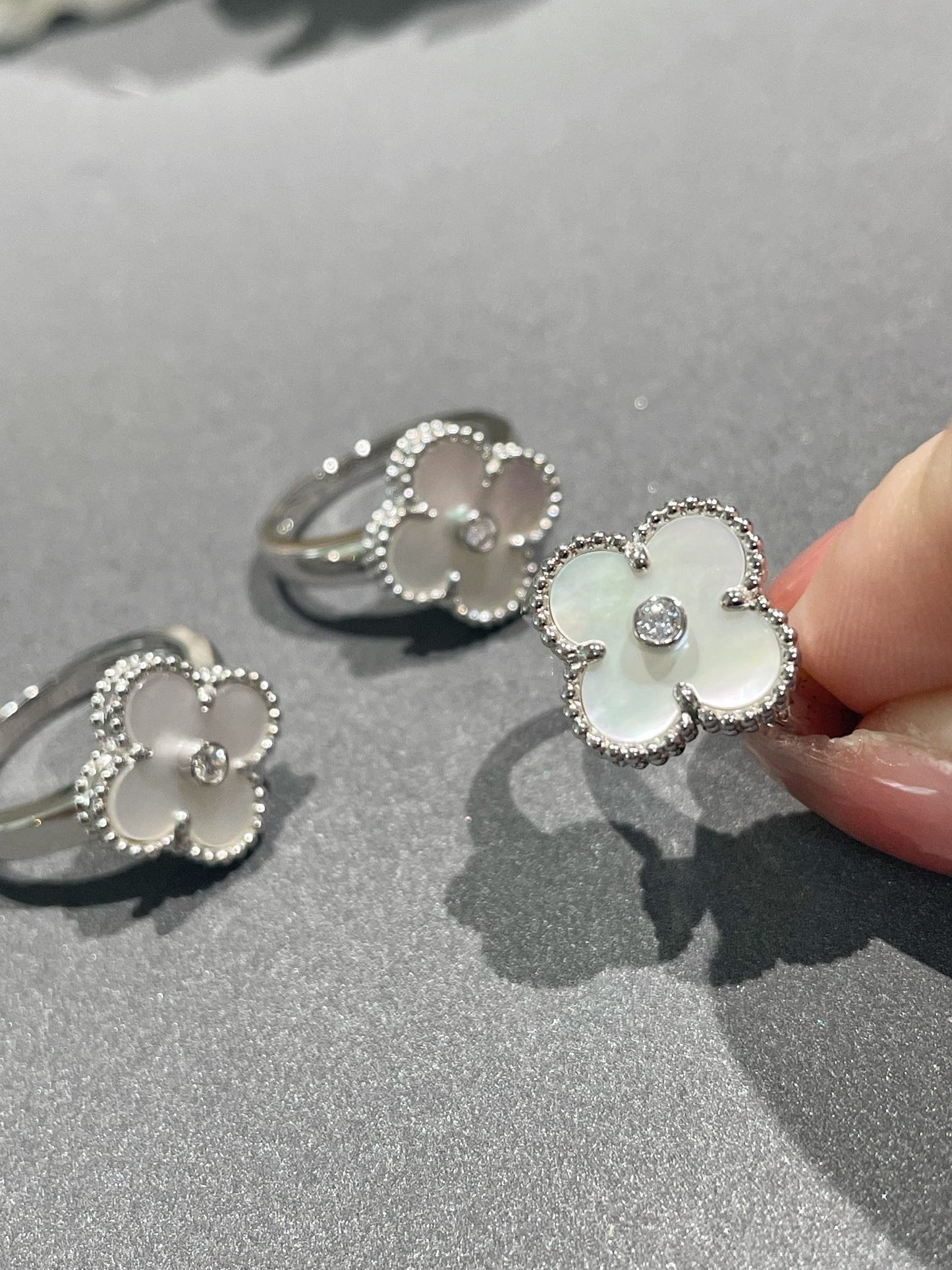 [Noble Aura jewelry]CLOVER SILVER MOP DIAMOND RING