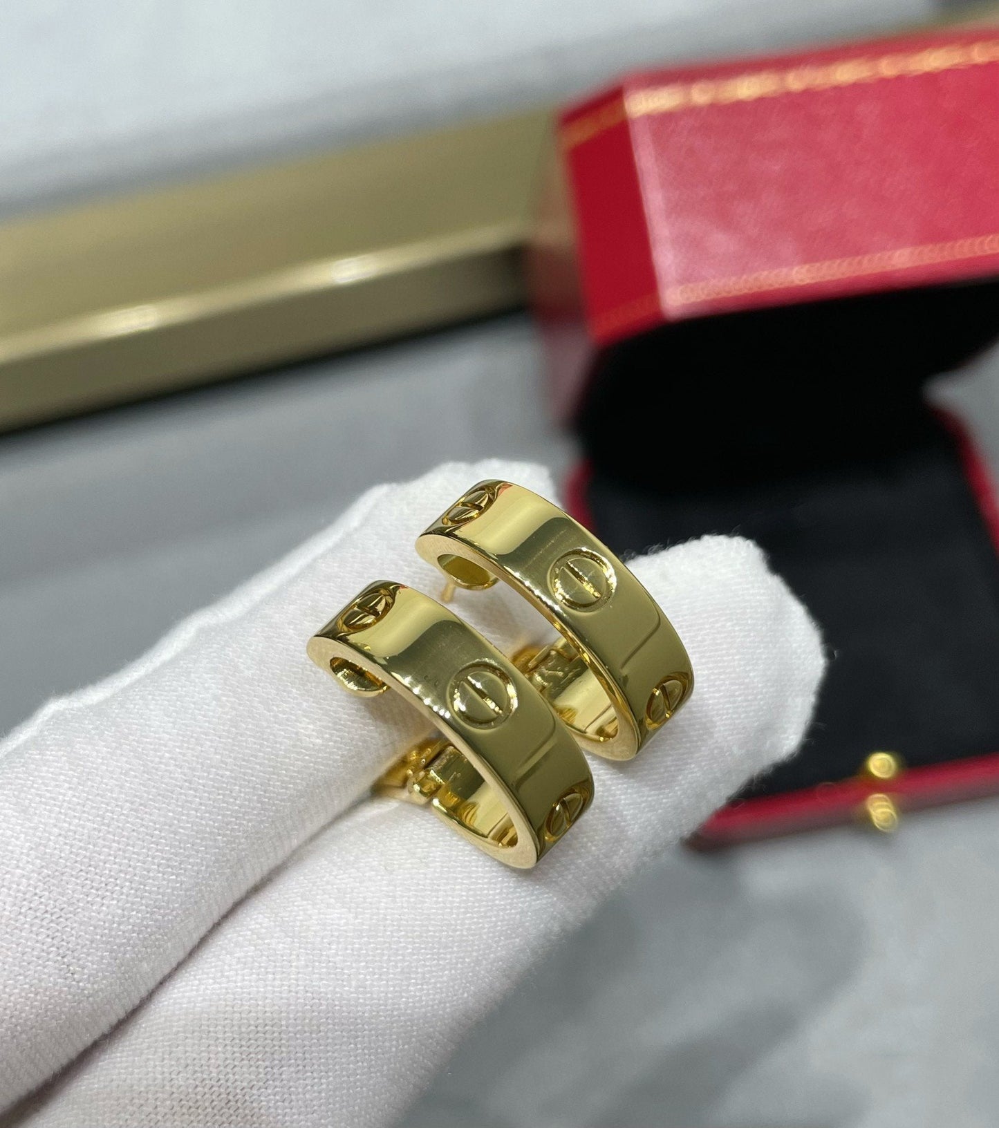 [Noble Aura jewelry]LOVE 5.5MM EARRINGS