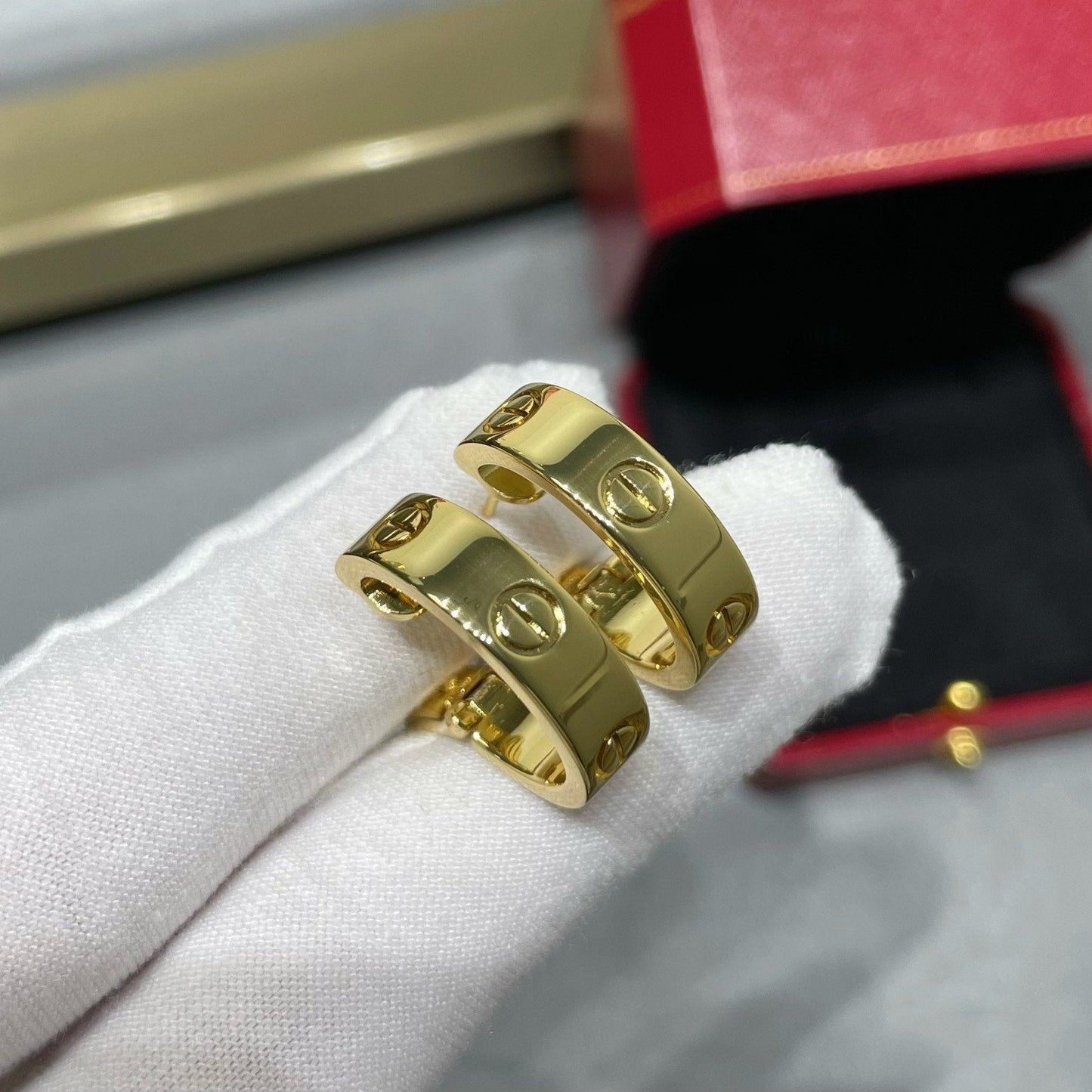 [Noble Aura jewelry]LOVE 5.5MM EARRINGS
