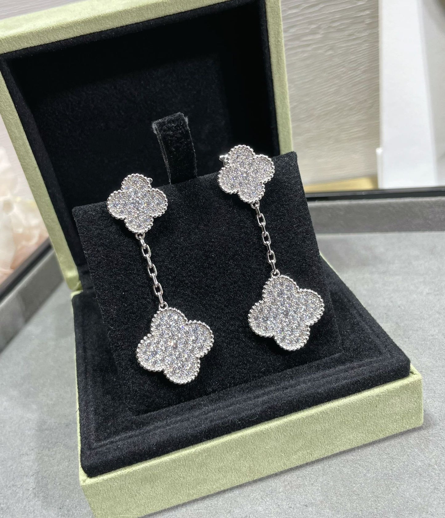 [Noble Aura jewelry]CLOVER 2 MOTIFS DIAMOND PAVED SILVER EARRINGS