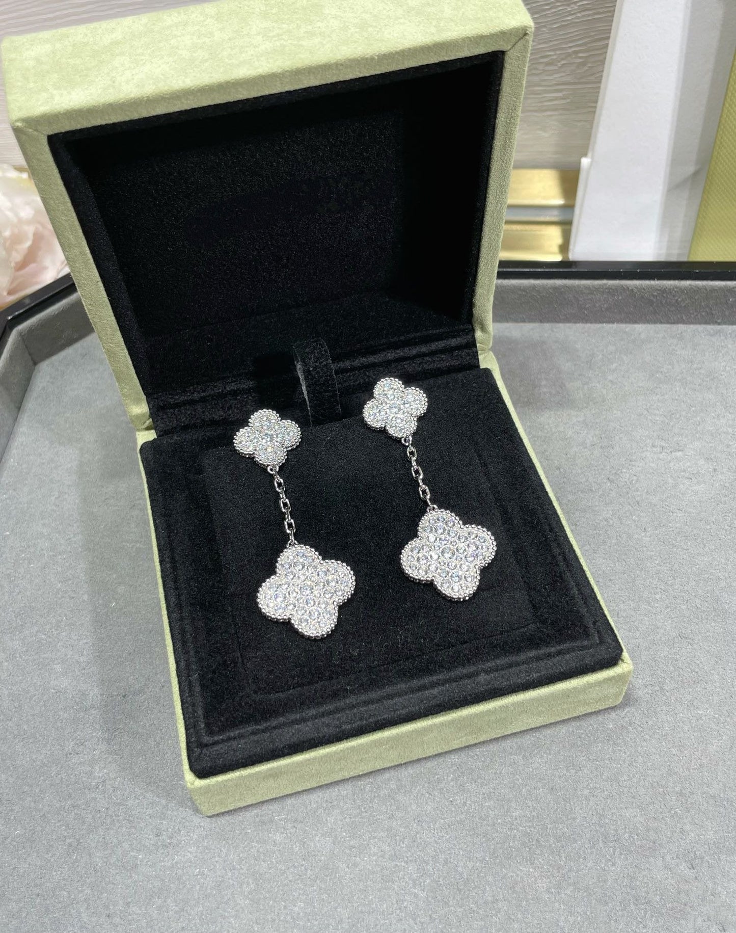 [Noble Aura jewelry]CLOVER 2 MOTIFS DIAMOND PAVED SILVER EARRINGS