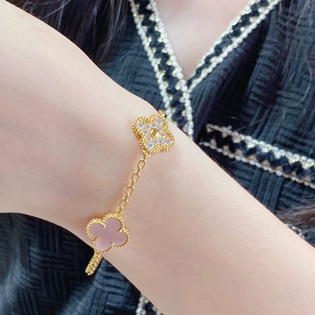 [Noble Aura jewelry]CLOVER 5 MOTIF DIAMOND PINK MOP PINK GOLD BRACELET