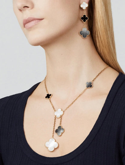 [Noble Aura jewelry]CLOVER 3 MOTIF MOP ONYX DARK MOP PINK GOLD EARRINGS