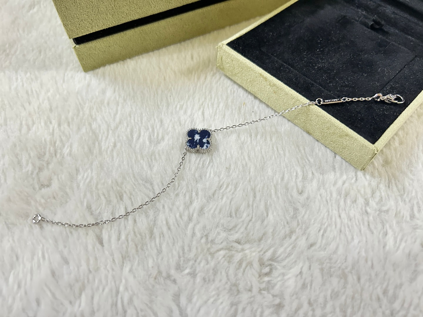 [Noble Aura jewelry]CLOVER 1 MOTIF PIETERSITE BRACELET