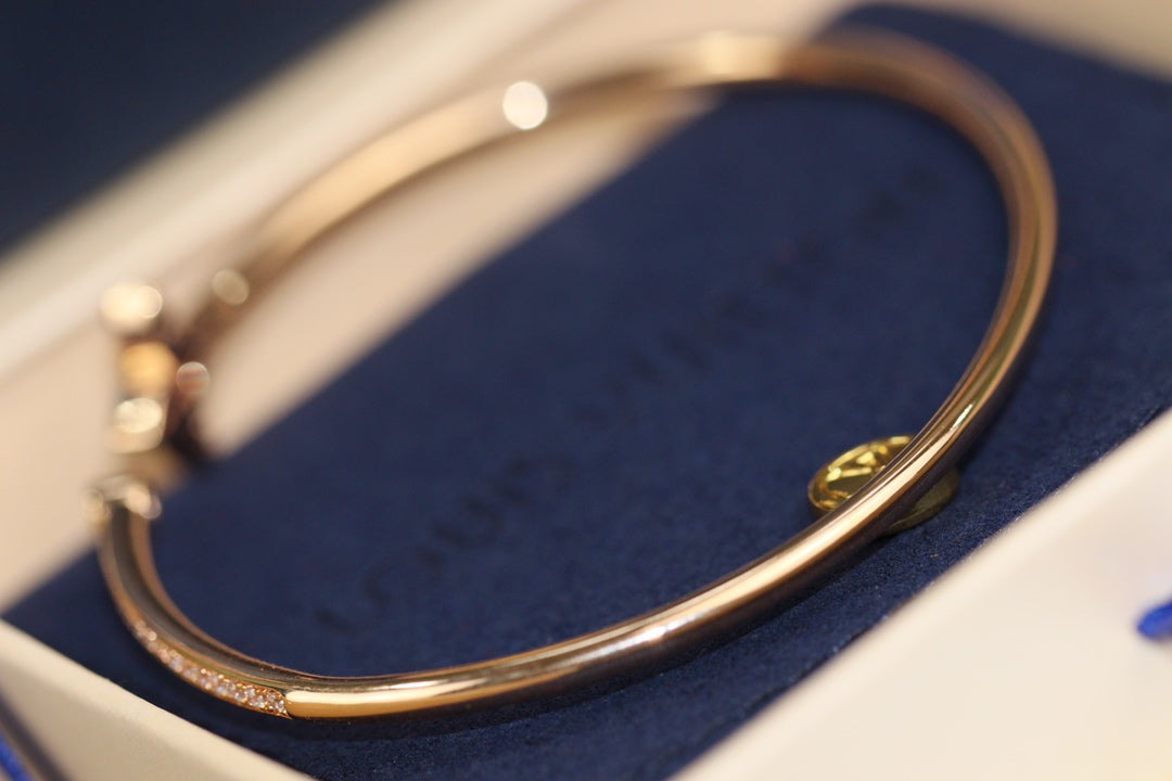[Noble Aura jewelry]IDYLLE PINK GOLD OPEN BRACELET DIAMOND PAVED