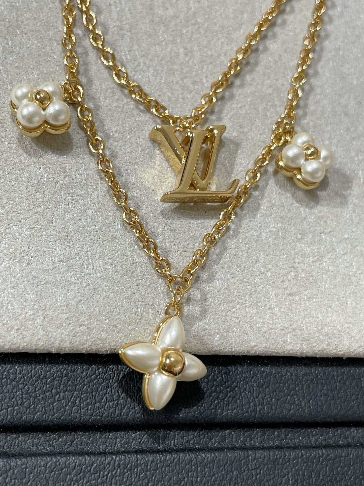 [Noble Aura jewelry]FLOWERGRAM GOLD MOP DOUBLE ROW NECKLACE