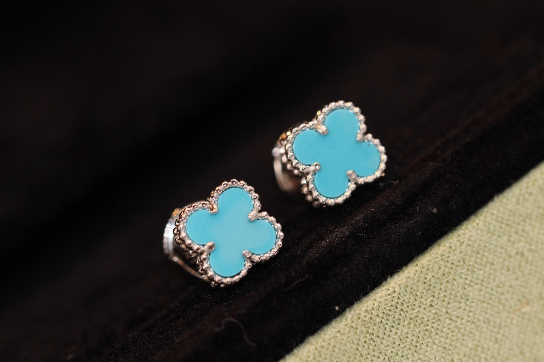 [Noble Aura jewelry]CLOVER MINI TURQUOISE SILVER STUD EARRINGS